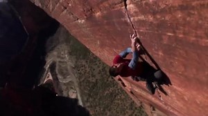 Honnold soloing in Zion (full vid: http://bit.ly/2gEtVvm ) Get FREE SOLO content in your inbox: http://freesolo.it/newsletter | Free Solo