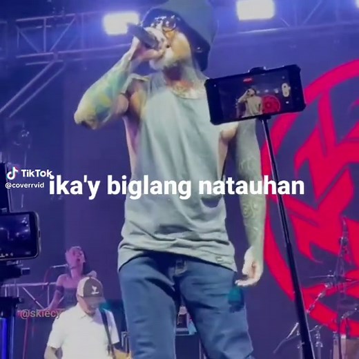 halik by kamikaze #halikkamikaze #fyp #foryoupage #viral #haliklyrics #skiecy #fyp