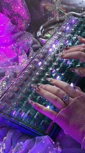 Hexgears X Einperr Base99 Mechanical Keyboard RGB Backlit Hot-Swappable Violet Relaxing typing ASMR