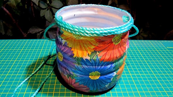 Plastic Bottle Idea: DIY Clothespin Holder