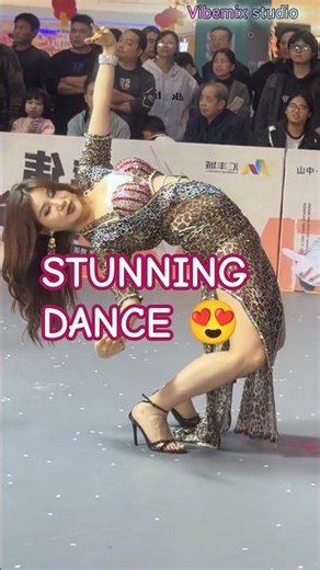 Gorgeous Model Dance at Live Event | Viral Performance #shorts #ytshorts #danceshorts