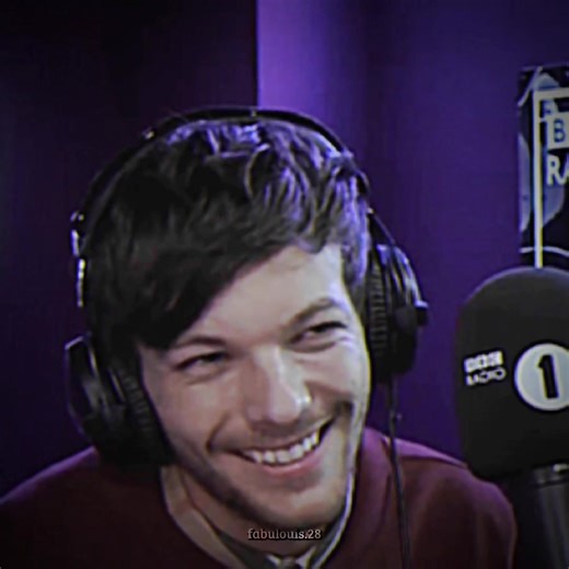 screaming, crying #louistomlinson #onedirection #1d