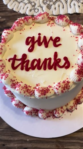 Red velvet Thanksgiving cakes ♥️ | cakes