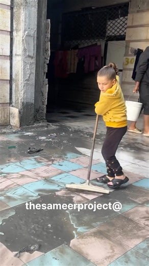 The Sameer Project on Instagram: "The occupation continues to bomb Gaza. The occupation continues to shoot Palestinians. The occupation continues to limit aid entering the Strip including life saving caravans that can keep families warm and out of the rain. We recently visited the Italian Complex shelter in Gaza City where the walls are blown out and the roof is collapsing. Here, 89 families are cramped together trying to stay out of the elements. However the recent winter storms have flooded th