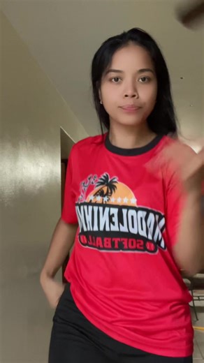 Dc;@Niki Eaz idk how u can move too smooth with this sis , I just gave up🫶🏻😘 #fy