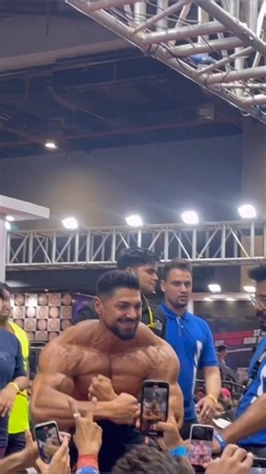 Follow me @gym__world_war4 . . #gymstyle #gymnast #gymquotes #gymnastics #gymaddicted | gym__world_war