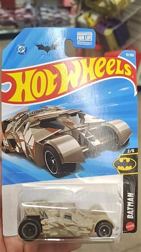 NEW Batmobile Hot Wheels (The Dark Knight)