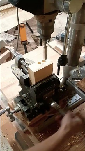 【ボール盤に必需品！持っておくと便利なクロスバイス。繊細な作業が可能になります。】A vise that is a must-have for drill presses.Woodworking.