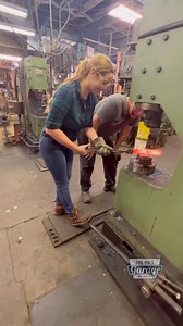 The Tool Girl made a Tool! 💪🏻 (well put- Dave!) Got the chance to do a bit of Blacksmithing today @bridgetownforge ! This was on my bucket list, so I was super pumped! We made custom @keenutility Pry Bars- and one things for sure, it was a very cool experience! #blacksmithing #metalwork #metalworking #toolsofthetrade #forged #forgedsteel #forgedinfire #makeit #maker #toolmaker #lifegoals #bucketlist | Tool Girl’s Garage