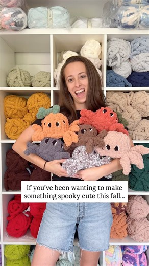 The Spencer the Spider & Pumpkin Spider Pattern and Tutorial is officially HERE! 🕷️ #spider #diy