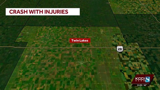 Crash with multiple injuries forces highway closure in Calhoun County