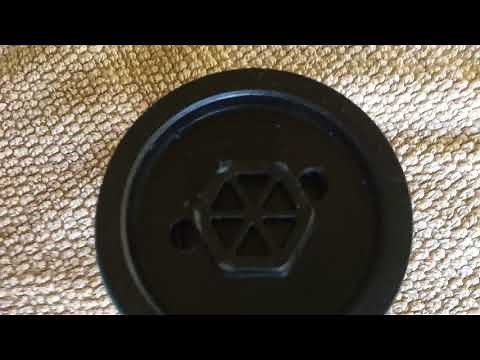 Stuck fuel filter easy removal on a diesel Chrysler 300c