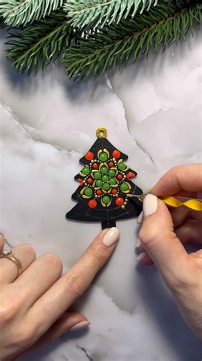Christmas tree Dot Art | Mandala Palette #christmastree #beginnerarttips #dotart #mandala #handmade