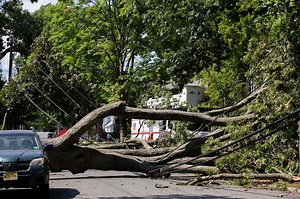 Electricity will return to many Mass. households later Thursday, National Grid says