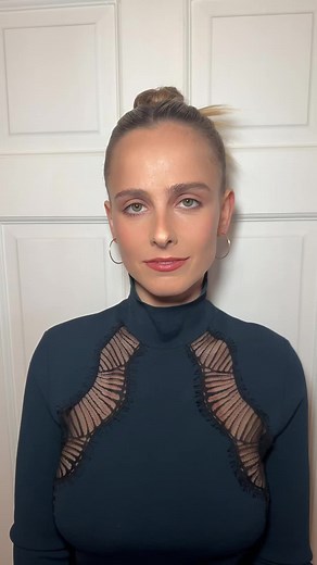 Makeup and Fashion Look for Pauline Chalamet at Pre-Emmys Party