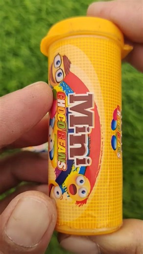 The orange kitten wants to play in the mud #comedy #cat #cute #catlovers #cutecat #pets #funny