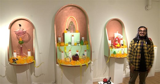 Tennessee Tech student tells story of first-generation Americans with glasswork exhibit