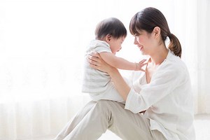 寝かしつけで知って欲しい子守歌の話 みんな知っている人気子守歌8選も紹介 | 育ラボ ｜ママ・パパのための出産・育児情報サイト