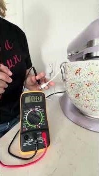 Testing the DC Voltage Output of an Apple Charger