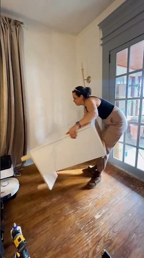 DIY ROBOT VACUUM GARAGE from a kitchen cabinet #diyprojects #homeimprovement #homedecor