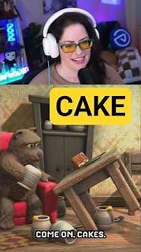Getting this bear some cake isn't as easy as it looks 🐻🍰