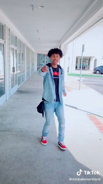 Top 5 Dance Circle Moves You Must Try