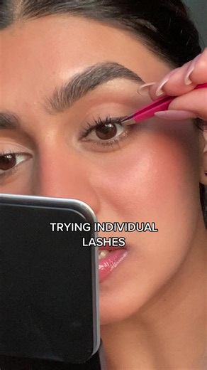 Natural False Lashes Application with Ardell Individuals