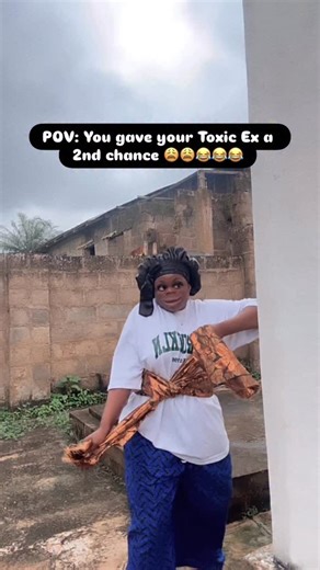 LUXURY BEADED BAGS || BRAND INFLUENCER || CONTENT CREATOR on Instagram: "You go Dey trust Emma???? 😂😂😂😂😂😂😂😂 . If you’re interested in moving to the UK 🇬🇧 by December, either by your self or with your family, send a dm to @the_travelingo to get started. Some MSc courses Tuition are as low as £11,800 Deposit from £3000 And the best part is that @the_travelingo is offering FREE ADMISSION AND VISA PROCESSING from now til