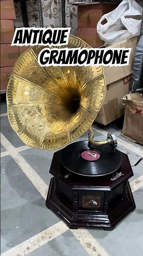 🎶 Antique Gramophone in Action | Rare Vintage Music Player | Old is Gold! #antique #antiquedealer