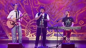 Axis of Awesome sing the '4 Chord Song'