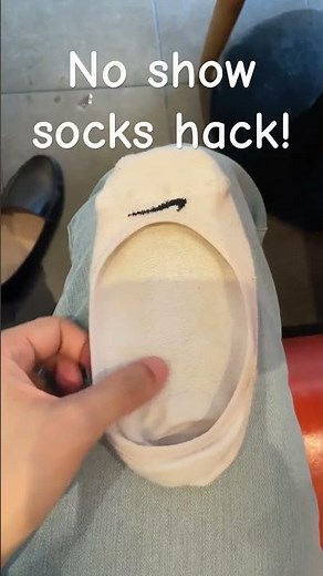 🧦😱 No-Show Socks Keep Slipping? Try THIS Hack & They’ll Never Fall Off Again! 💡✨