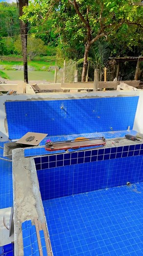 Carolina Santana on Instagram: "Minha piscina"