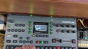 Start of a new track 🔊 First heard the “laser snare” in 1994 when I bought the “Order Odonata Vol1” which of course had “Hallucinogen - LSD”. I can only assume he used the SH-101 with the LFO modulating the VCF in self oscillation, but there’s many different ways to go about this sound and this is simply one of them. The 4th function generator on the Buchla 281t is modulating the wave shape of the 2nd VCO on the 258t going from square to sine, which gives this movement on the laser snare. #psyc
