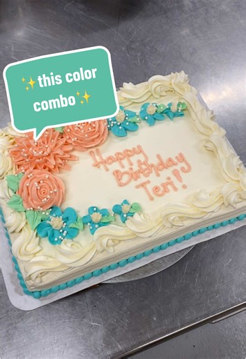 Stunning Color Combinations for Cake Decorating