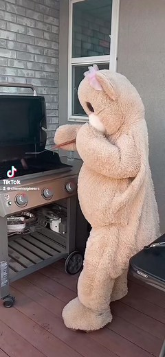 Charming Bear (@charmingbears)’s videos with original sound - Charming Bear