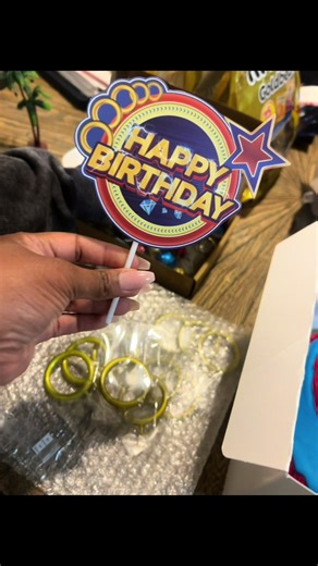 Sonic themed cake for the birthday boy #diy #cakedecorating #boymom #kidsoftiktok #birthday