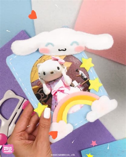 Make DIY Cinnamoroll and Hello Kitty DIY photo frames on the #HelloKittyandFriends YouTube channel! 📷 Watch now: https://bit.ly/41Kd15y | Hello Kitty
