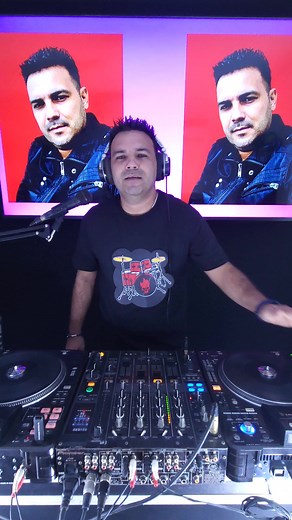 Mega Pack de 11,000 Canciones para Descargar
