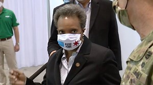 Meet the Company That Made Lightfoot's Chicago-Theme Face Mask