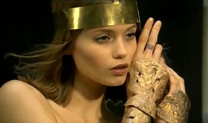 Watch: Behind The Scenes of The 2011 Pirelli Calendar