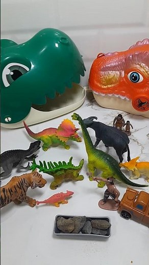 Unboxing Dinosaur toy collection, ASMR review video | T-rex | triceratop stegosaur | spinosaur | cow