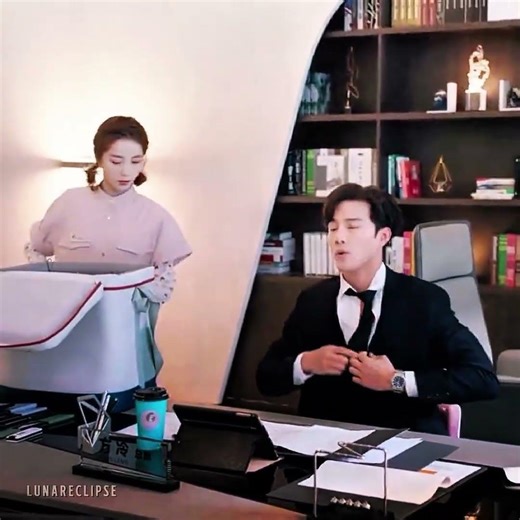 this scene 🤣|| CDrama ~ My girlfriend is an Alien #edit #shorts