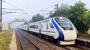 Train-18 VANDE BHARAT Express at Full Speed Tejas RAJDHANI Humsafar Exp | Biswajit Rail World
