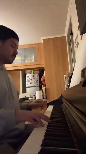 Kiyo - Tuta: Piano Tutorial y Letras Completa