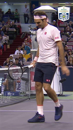 Medvedev Unbelievable Bounce Back Volley 🤯