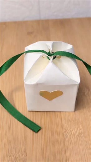 Easy DIY Gift Box 🎁 Paper Gift Box Tutorial | Handmade Packaging Idea