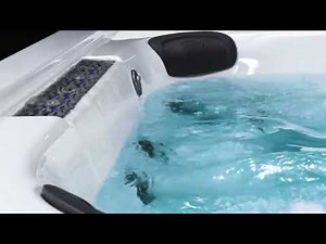 Jacuzzi® J-LX® Hot Tub