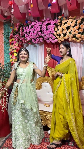 একটা আঙুল ধরে ঘুরব 🥰