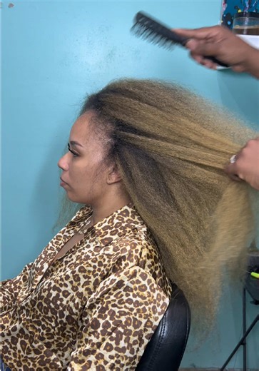 Exciting New Ombré 27 Hair Gradient for Summer