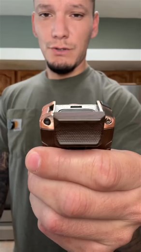 🔥 Creative Triple-Flame Torch Lighter – Powerful, Windproof & Built to Impress! 🔥💨 ⚡ Triple Jet Flames → Strong, focused firepower for instant ignition 💨 Windproof Torch Design → Stable triple-flame output even in outdoor conditions 🔧 Easy One-Click Ignition → Smooth, reliable lighting with just one press 💎 Creative & Stylish Look → Unique design that stands out as a collectible and everyday tool 🛠️ Durable Metal Build → Solid, long-lasting construction for daily use “Lights up instantly 